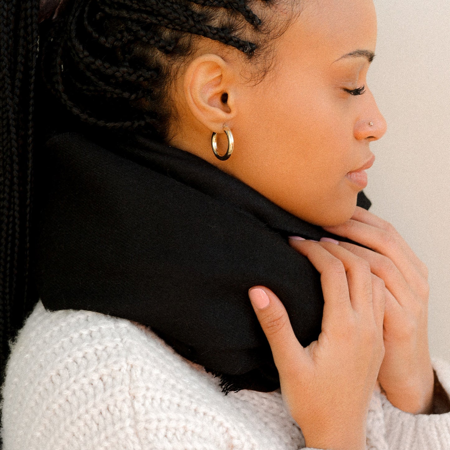 Oversized Alpaca Scarf in Black